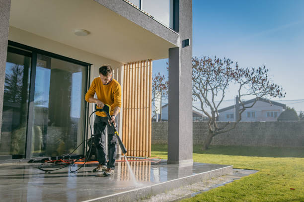 Best Pool Deck Cleaning in Southgate, MI